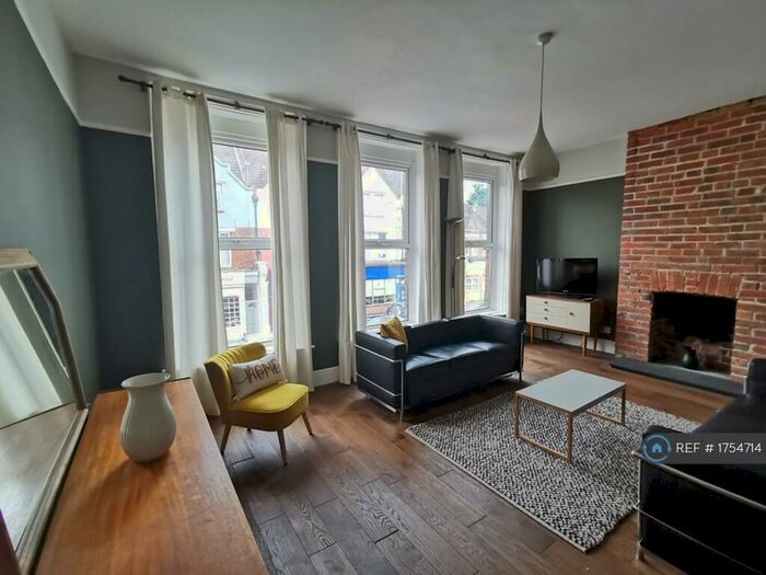 4 Bedroom Maisonette To Rent In Springbank Road, London, SE13
