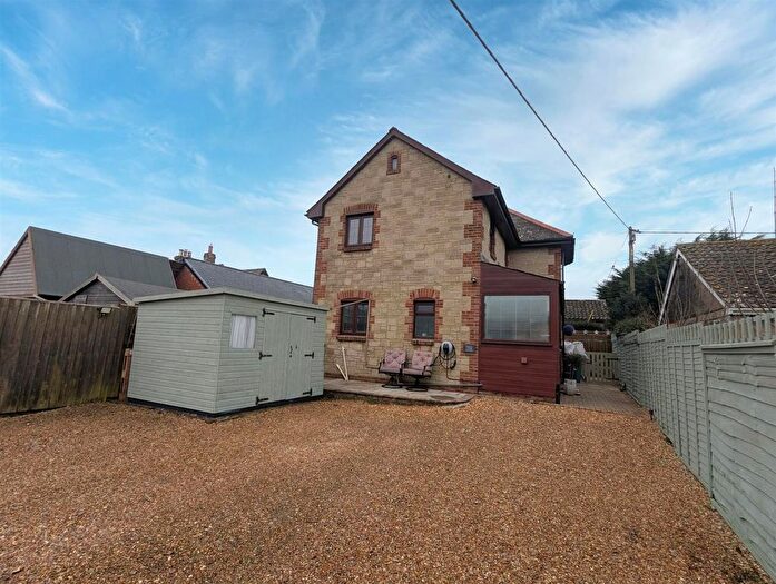 3 Bedroom Detached House For Sale In Chale Street, Chale Green, Ventnor, PO38