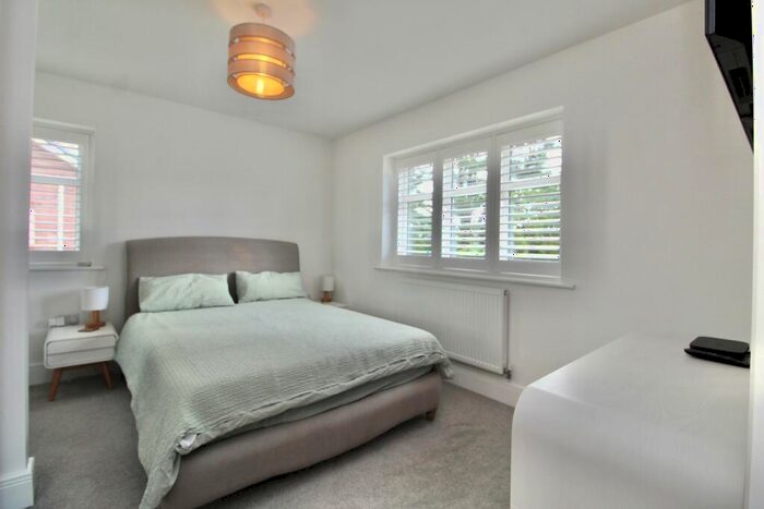 3 Bedroom Semi-Detached House For Sale In Knight Gardens, Lymington, SO41