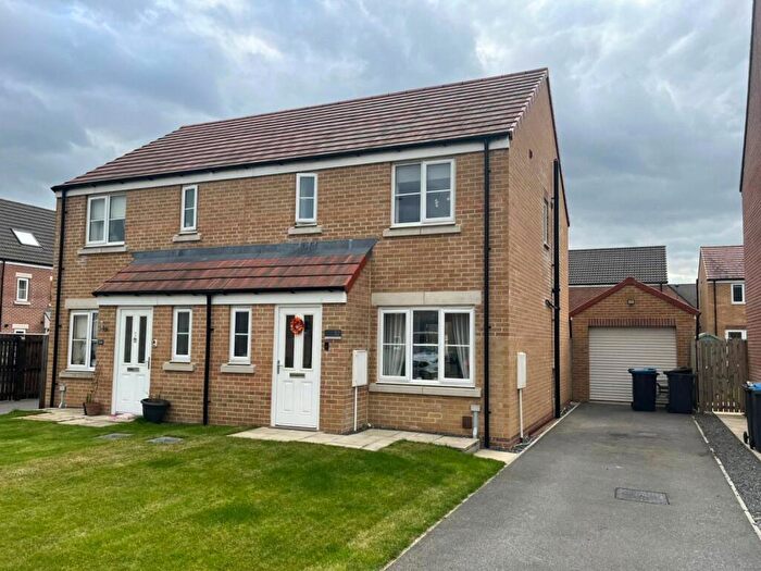3 Bedroom Semi-Detached House For Sale In Runnymede Way, Northallerton, North Yorkshire, DL6