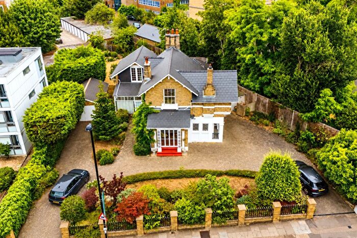 4 Bedroom Detached House For Sale In Belmont Hill, London, SE13