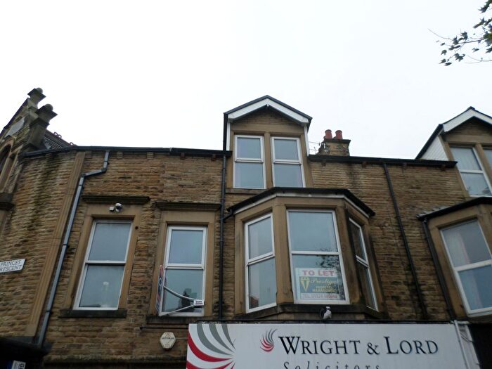 2 Bedroom Maisonette To Rent In Princes Crescent, Morecambe, LA4
