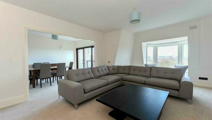 2 Bedroom Flat To Rent In Park Road, St Johns Wood, NW8