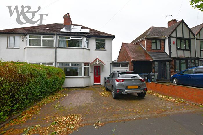 3 Bedroom Semi Detached House For Sale In Holly Lane, Birmingham, B24