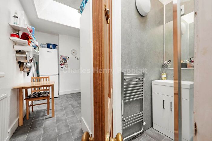 2 Bedroom Flat To Rent In Eton Garages, London, NW3