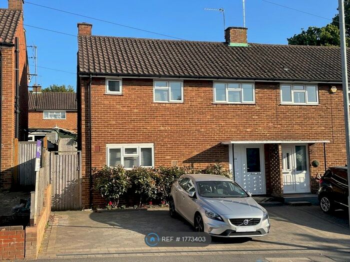 3 Bedroom Semi-Detached House To Rent In Garrison Lane, Chessington, KT9