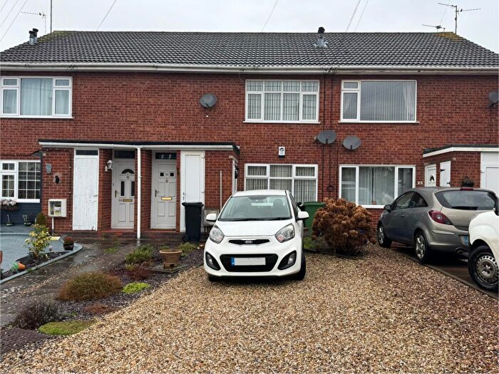1 Bedroom Maisonette To Rent In Sandstone Close, Dudley, West Midlands, DY3