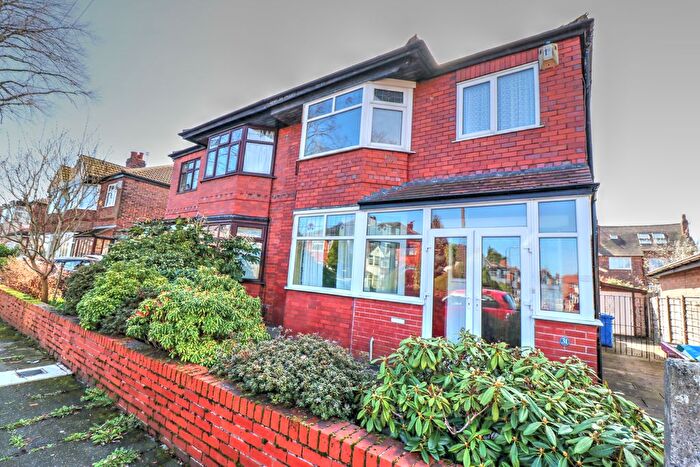 3 Bedroom Semi Detached House For Sale In Radstock Road, Manchester, M32