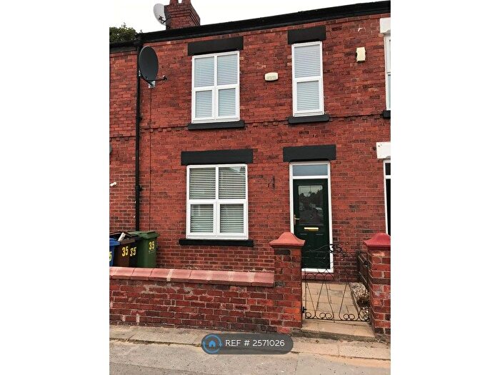 3 Bedroom Terraced House To Rent In Claremont Road, Stockport, SK2