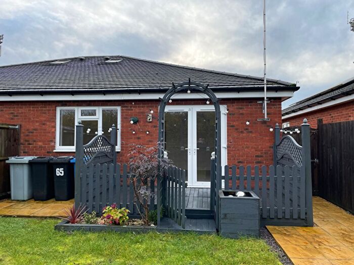 2 Bedroom Semi-Detached Bungalow For Sale In Bridge Road, Desborough, Kettering, NN14