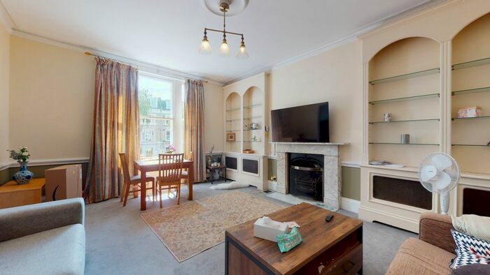 2 Bedroom Flat To Rent In Elsham Road, London, W14