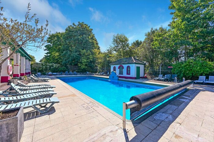 2 Bedroom Flat To Rent In Ealing Village, London, W5