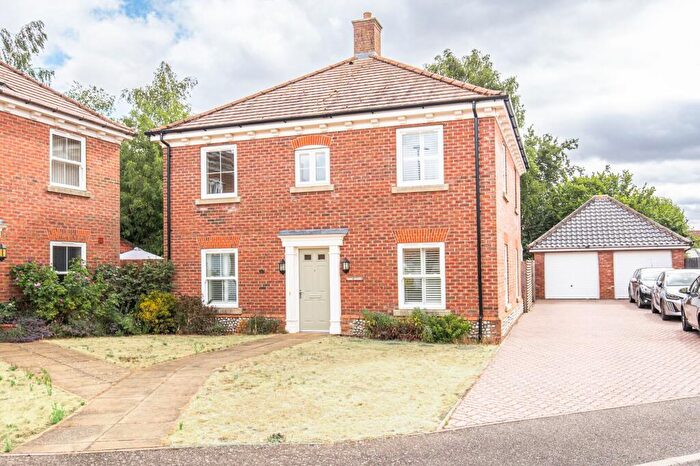 4 Bedroom Detached House For Sale In Attractive Detached Georgian-Style House In Great Massingham, PE32