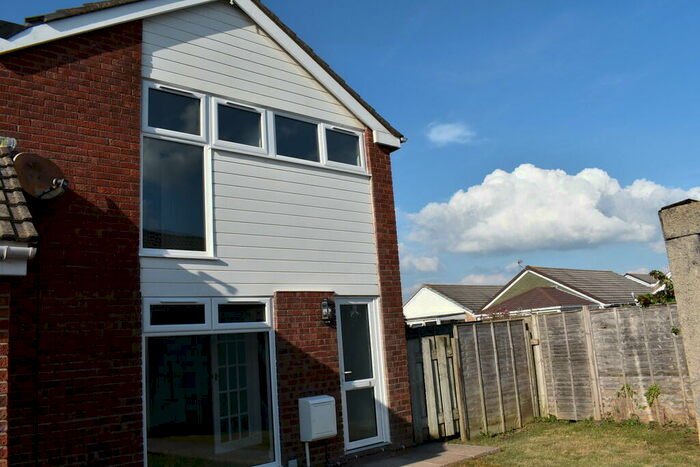 3 Bedroom Semi-Detached House To Rent In Condor Close, Weston-super-Mare, BS22