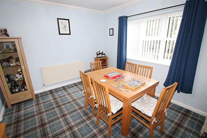 2 Bedroom Flat For Sale In Harold Road, Clacton On Sea, CO15