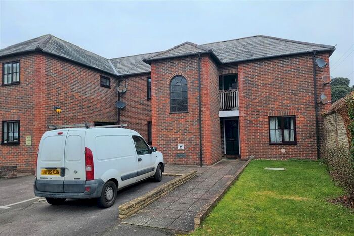 1 Bedroom Flat To Rent In The Mews, Mead Lane, Bognor Regis, PO22