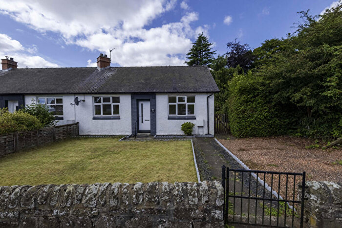 3 Bedroom Semi-Detached Bungalow For Sale In Eastbank Place, Longforgan, Dundee, DD2