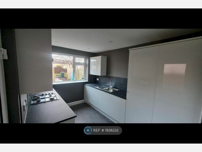 2 Bedroom Flat To Rent In Ruthven Street, Auchterarder, PH3