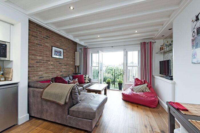 1 Bedroom Apartment To Rent In Sisters Avenue, SW11
