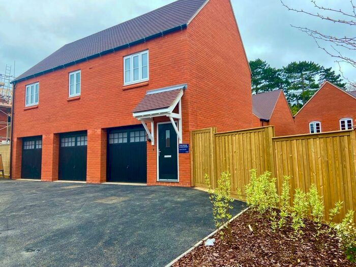 2 Bedroom House To Rent In Lingfield Lane, Towcester, NN12