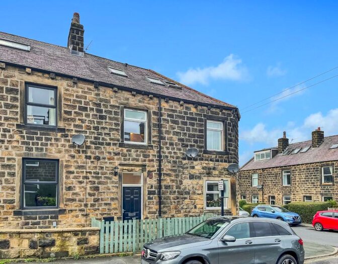 3 Bedroom Maisonette To Rent In Brewery Road, Ilkley, LS29