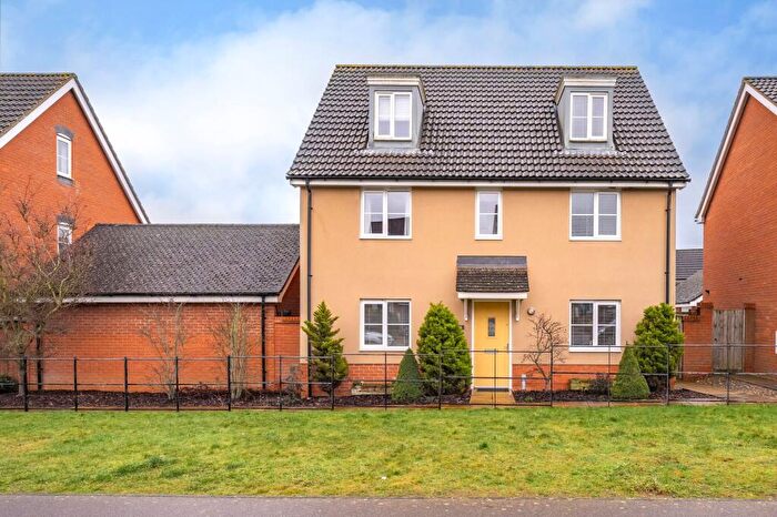 5 Bedroom Detached House For Sale In Poethlyn Drive, Costessey, NR8