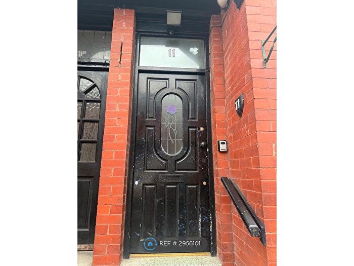 3 Bedroom Terraced House To Rent In Nona St, Salford, M6