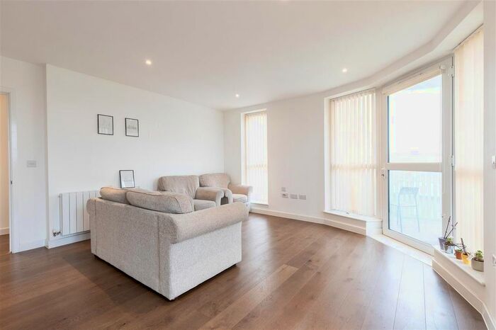 2 Bedroom Property To Rent In Grayston House, Kidbrooke, London, SE3