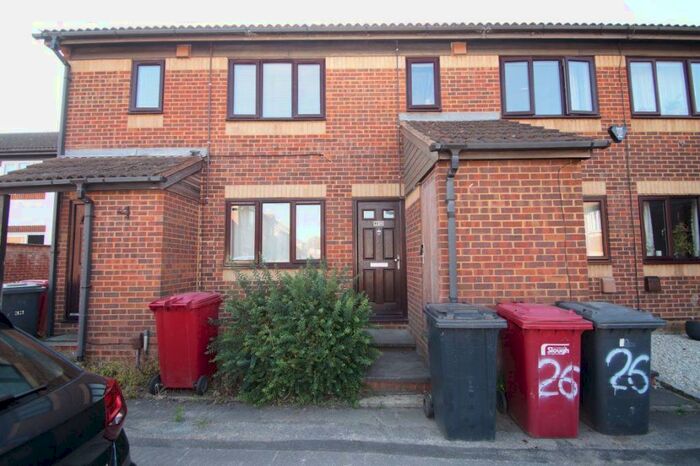 1 Bedroom Maisonette To Rent In Hardy Close, SL1