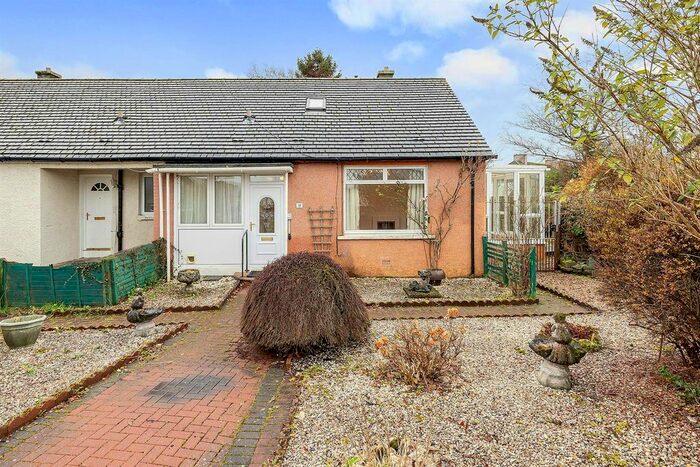 1 Bedroom Semi-Detached Bungalow For Sale In Briar Cottages, Stoneyburn, Bathgate, EH47