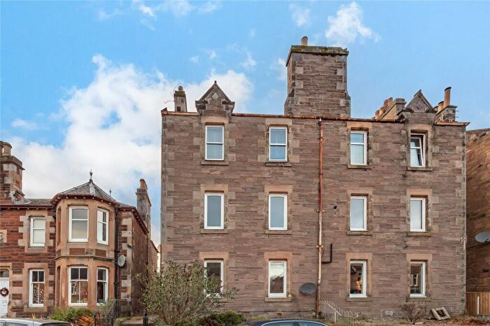 2 Bedroom Flat To Rent In Friar Street, Perth, PH2