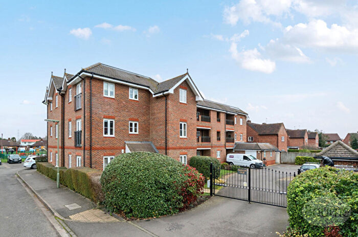 1 Bedroom Apartment For Sale In Trafalgar Court, Cobham, Surrey, KT11