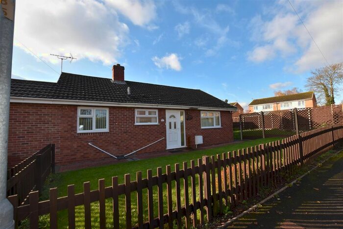 2 Bedroom Bungalow To Rent In Bluegate Avenue, Leominster, Leominster HR6