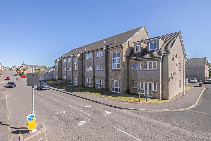 2 Bedroom Flat For Sale In Flat A, Oakfield Street, Kelty, KY4