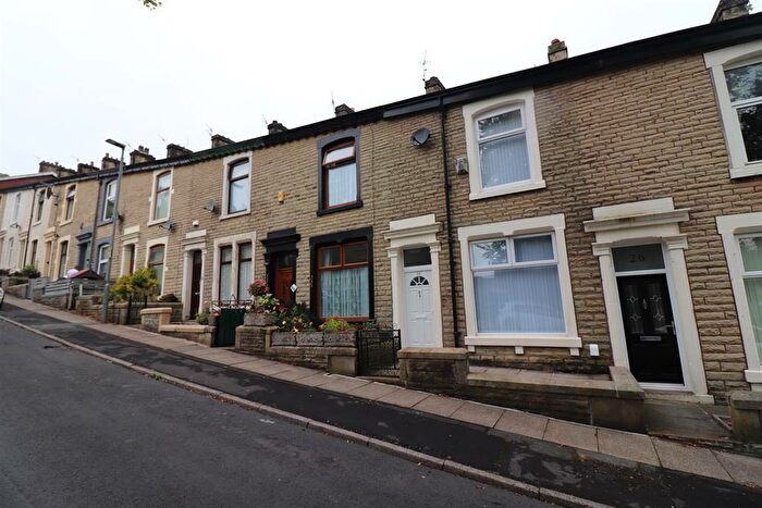 3 Bedroom Terraced House To Rent In Barley Bank Street, Darwen, BB3