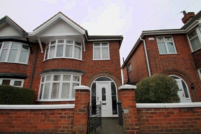 3 Bedroom Property To Rent In Dixon Drive, Leicester, LE2
