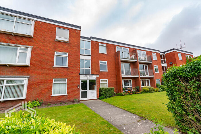 2 Bedroom Flat To Rent In Eaton Court, St Davids Road South, , Lytham St Annes, Lancashire, FY8