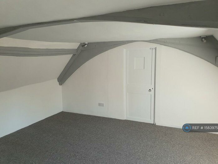 1 Bedroom Flat To Rent In Thoroughfare, Halesworth, IP19