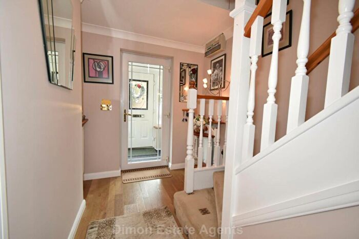 5 Bedroom Detached House For Sale In Orwell Close, Priddy`s Hard, PO12