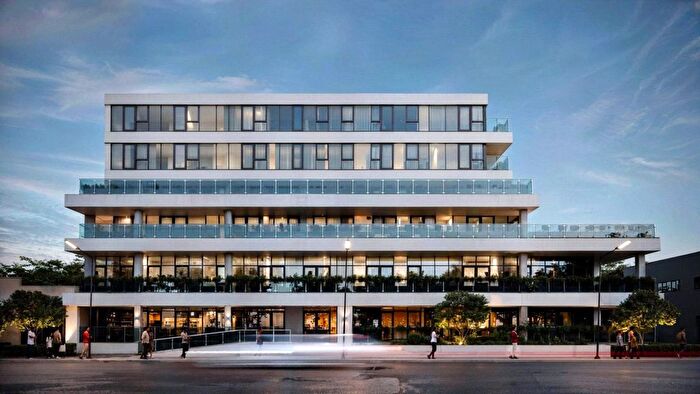 2 Bedroom Flat To Rent In Flat Axis, York Road, Leeds, West Yorkshire, LS9