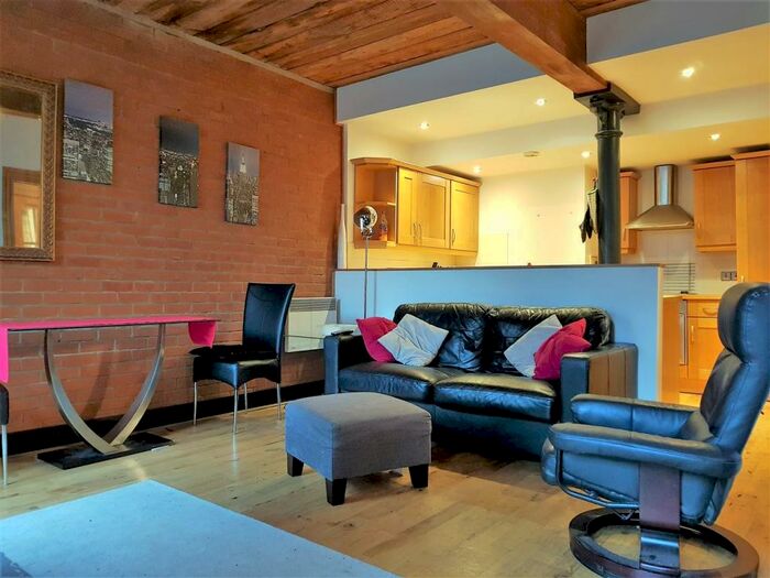 2 Bedroom Apartment To Rent In Textile Apartments, Blackfriars Street, Salford, M3