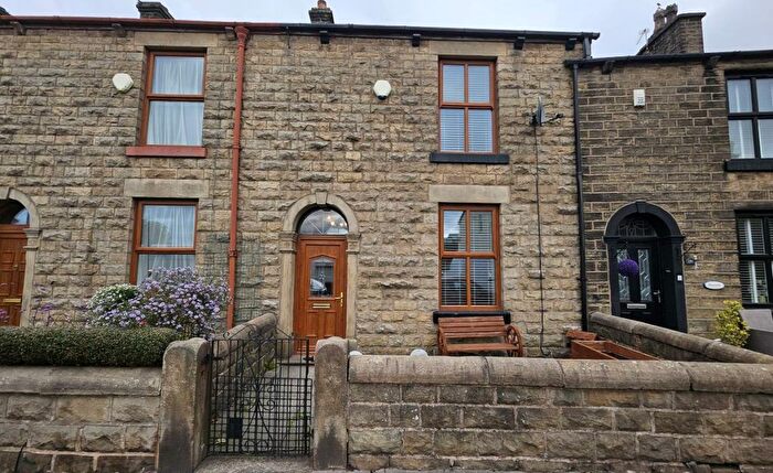 Terraced House To Rent In Lee Lane, Horwich. Bolton., BL6