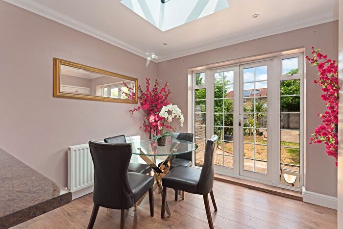 3 Bedroom Terraced House For Sale In Dell Road, West Drayton, UB7