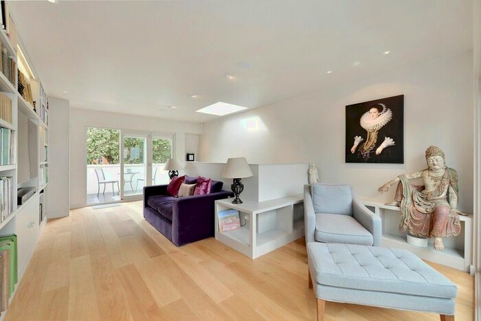 4 Bedroom Property To Rent In Rembrandt Close, Belgravia, SW1W