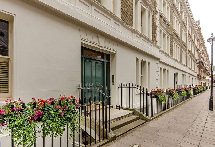 2 Bedroom Flat For Sale In Carlisle Place, Westminster, London, SW1P