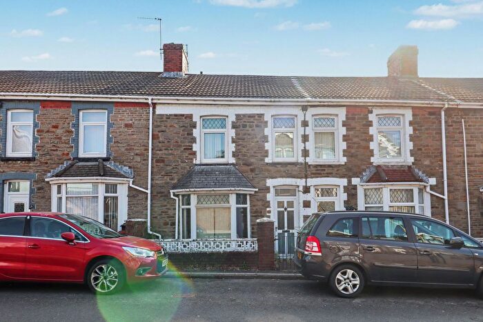 3 Bedroom Terraced House For Sale In Park Place, Bargoed, CF81