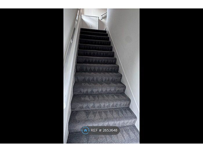 3 Bedroom Flat To Rent In Loch Road, Chapelhall, Airdrie, ML6