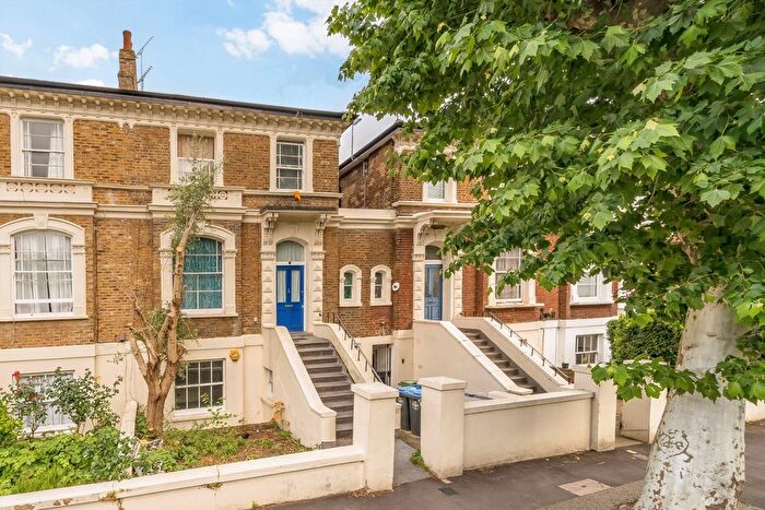 2 Bedroom Flat For Sale In Princess Road, Maida Vale, NW6