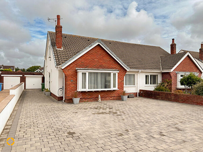 3 Bedroom Bungalow For Sale In Finsbury Avenue, Lytham St. Annes, FY8