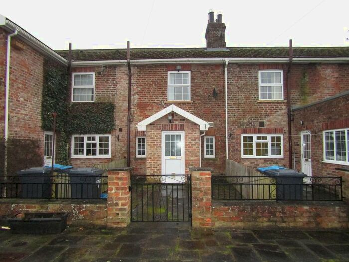 2 Bedroom Property To Rent In Pilmoor Cottages, Pilmoor, York, YO61